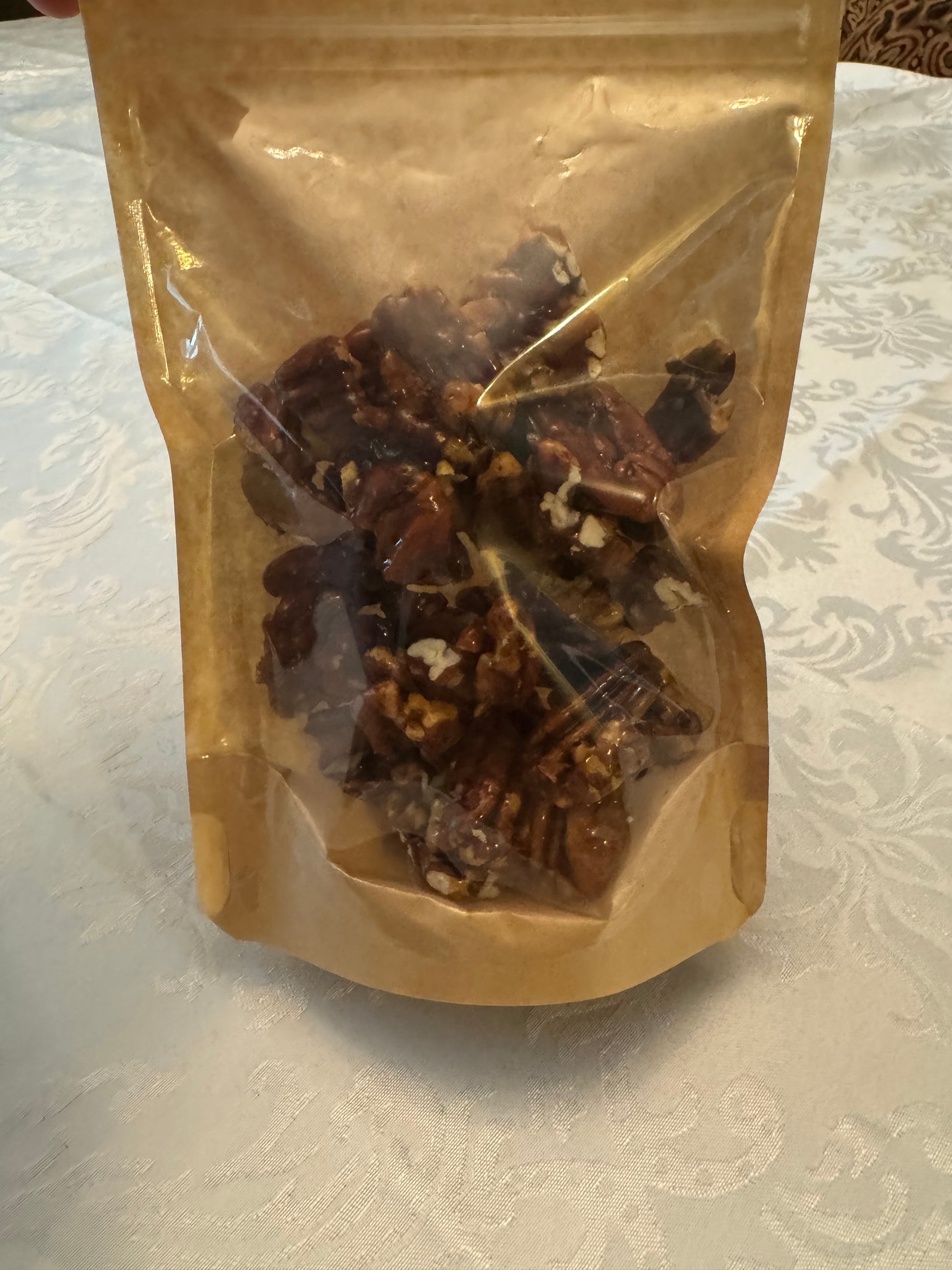 Maple glazed pecans 4oz